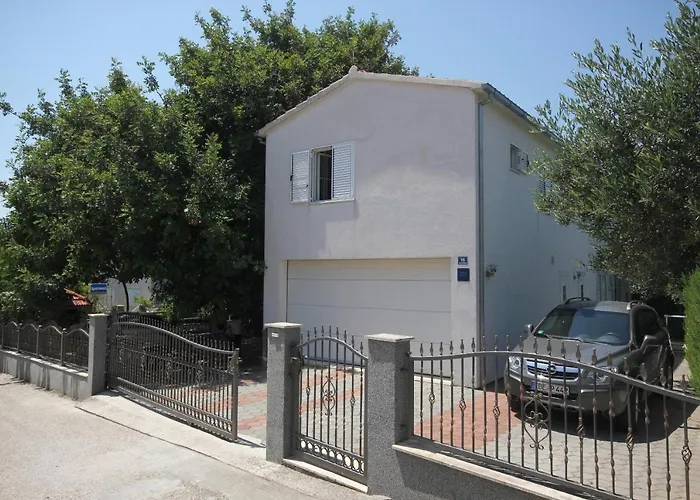 Apartments By The Sea Orebic, Peljesac - 4490 Apartment
