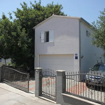 Apartments By The Sea Orebic, Peljesac - 4490 Apartment